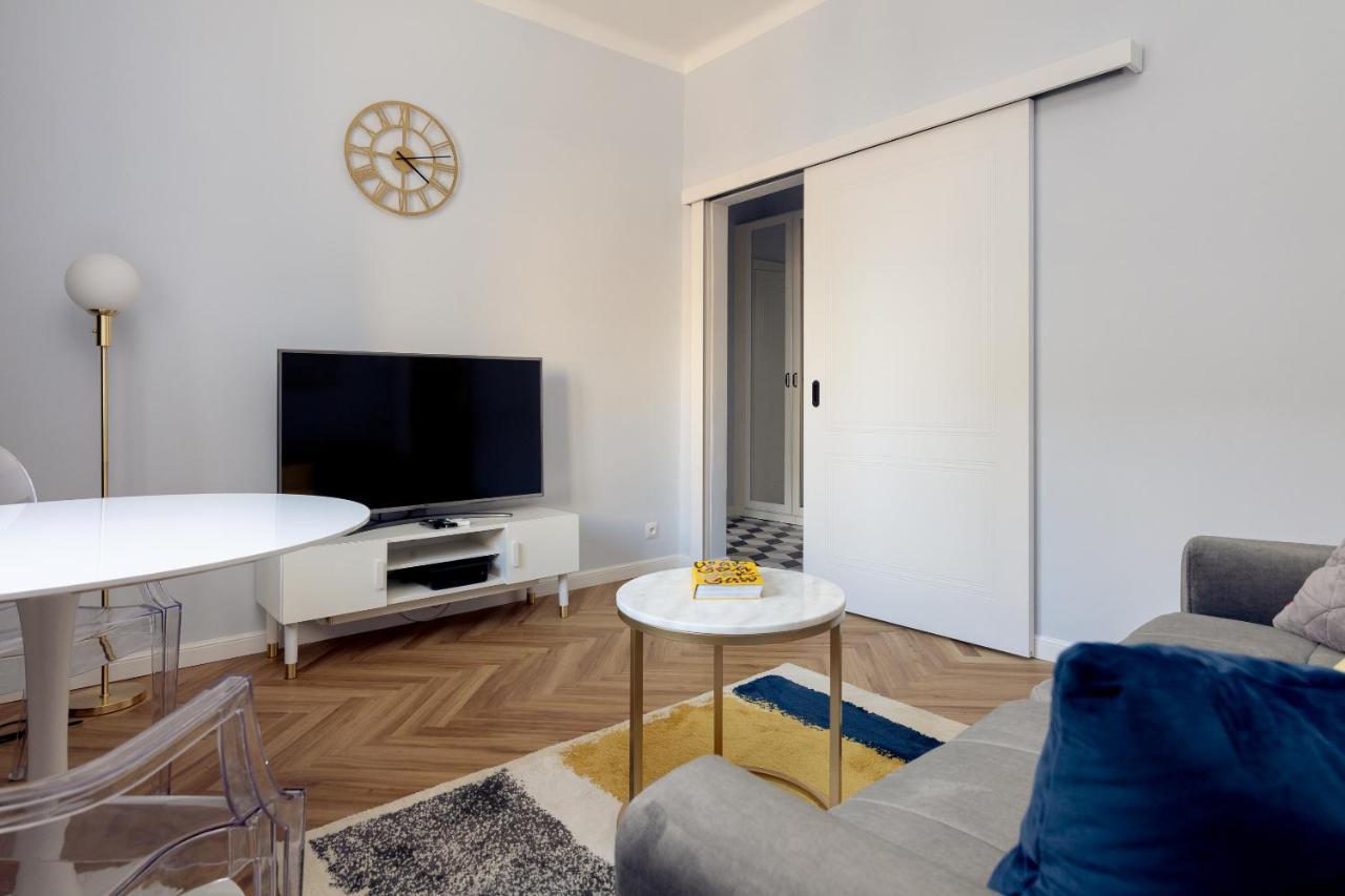 Metro Politechnika Cosy Apartment Varsóvia Exterior foto